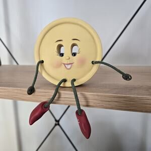 WMG Anthropomorphic Craft Smiling Mrs Button Face Shelf Sitter